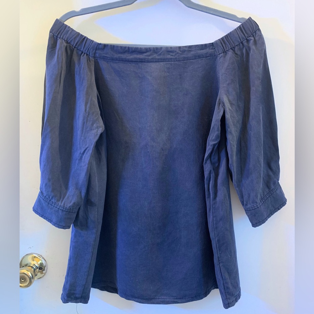 Tuckernuck Do+Be off the shoulder top